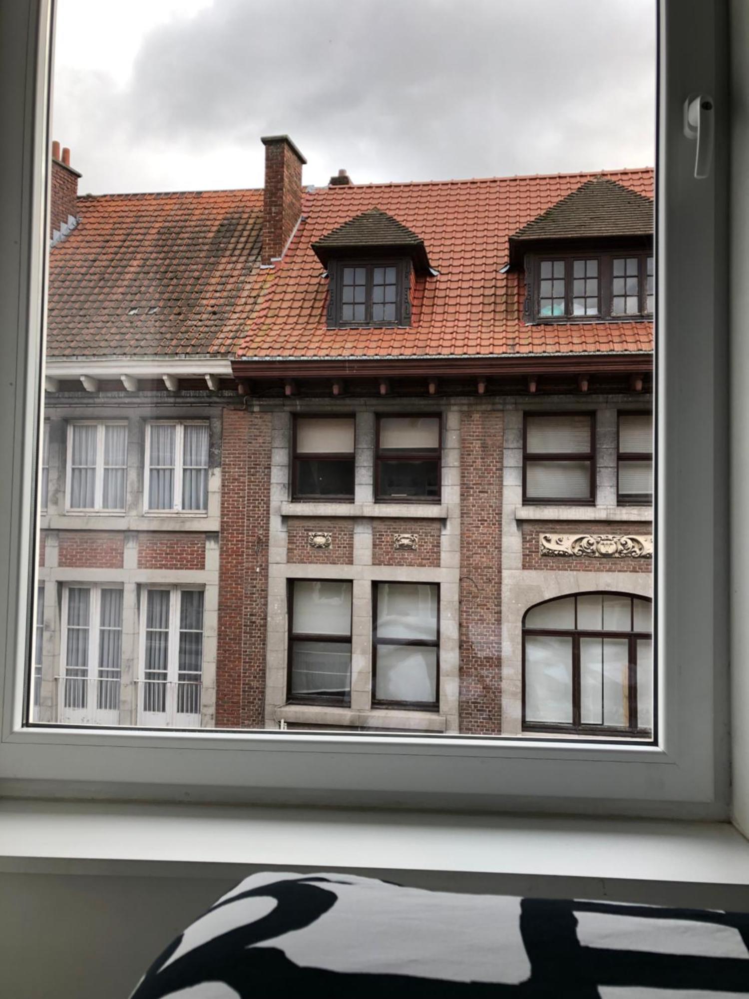 Gite De Tournai - Les Beaux-Arts Ngoại thất bức ảnh